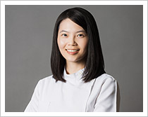 牙周病專科醫師_崇民牙醫診所_何鳳娟醫師